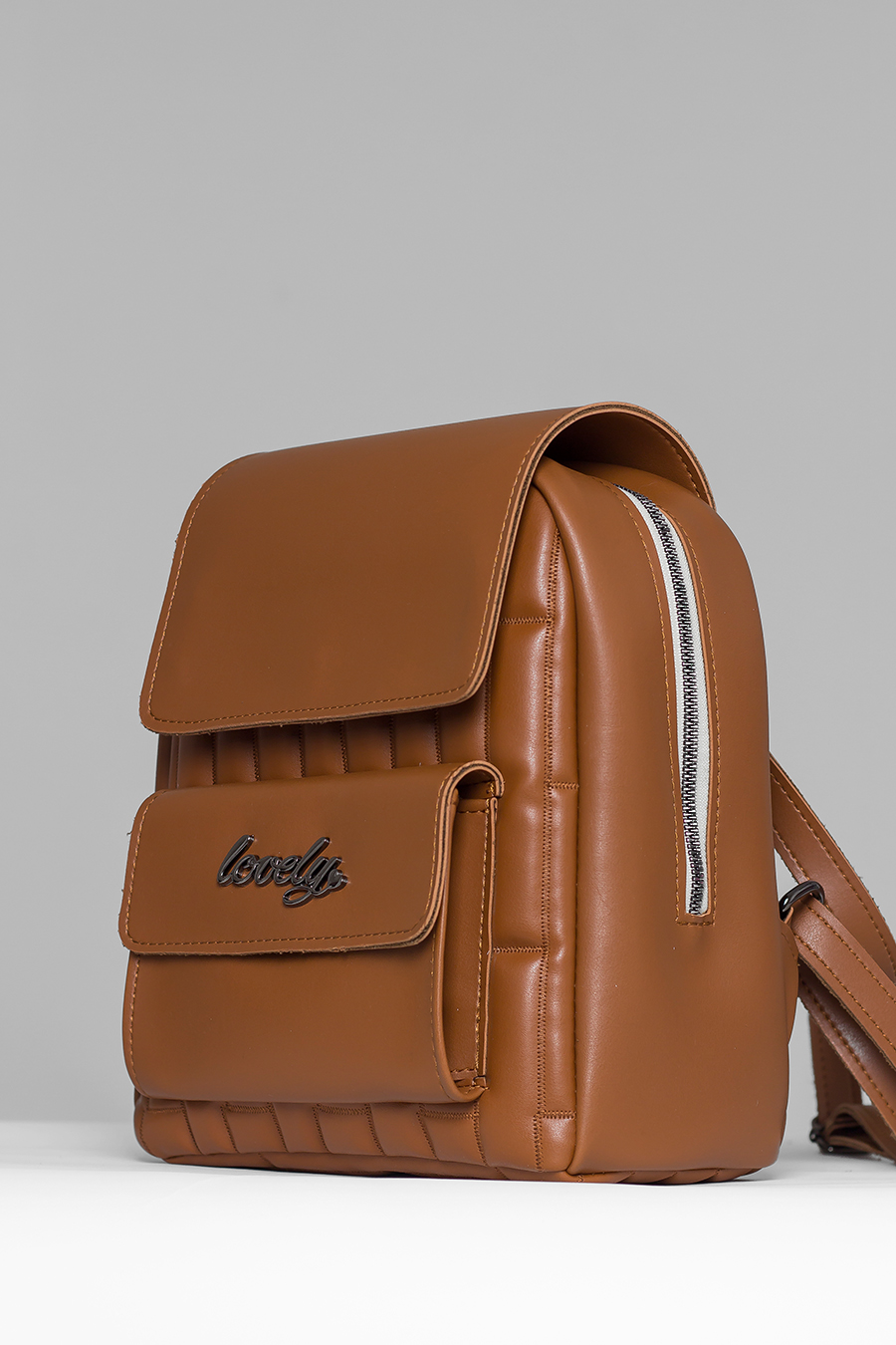 БРУНО - светло кафеава